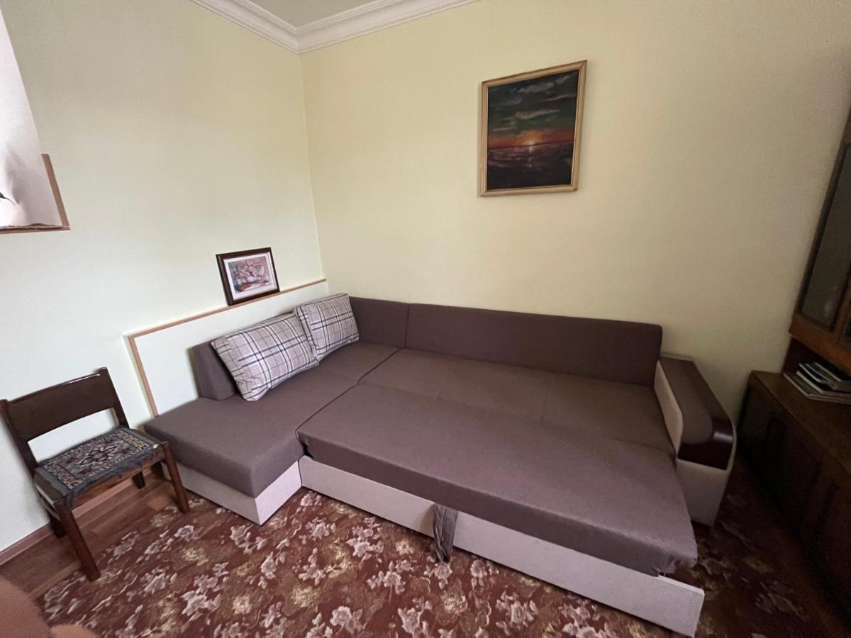 Inexpensive House Bed & Breakfast Vanadzor Eksteriør bilde
