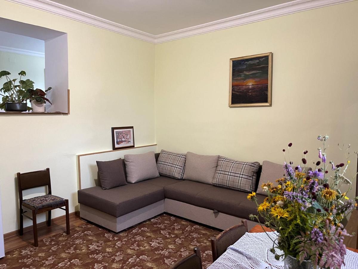 Inexpensive House Bed & Breakfast Vanadzor Eksteriør bilde