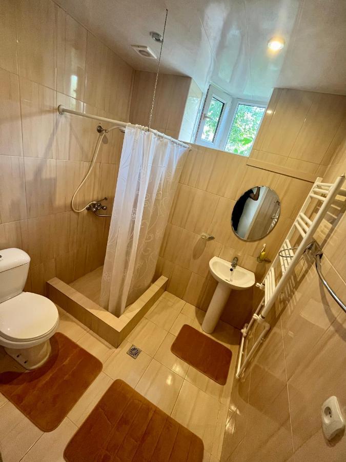 Inexpensive House Bed & Breakfast Vanadzor Eksteriør bilde